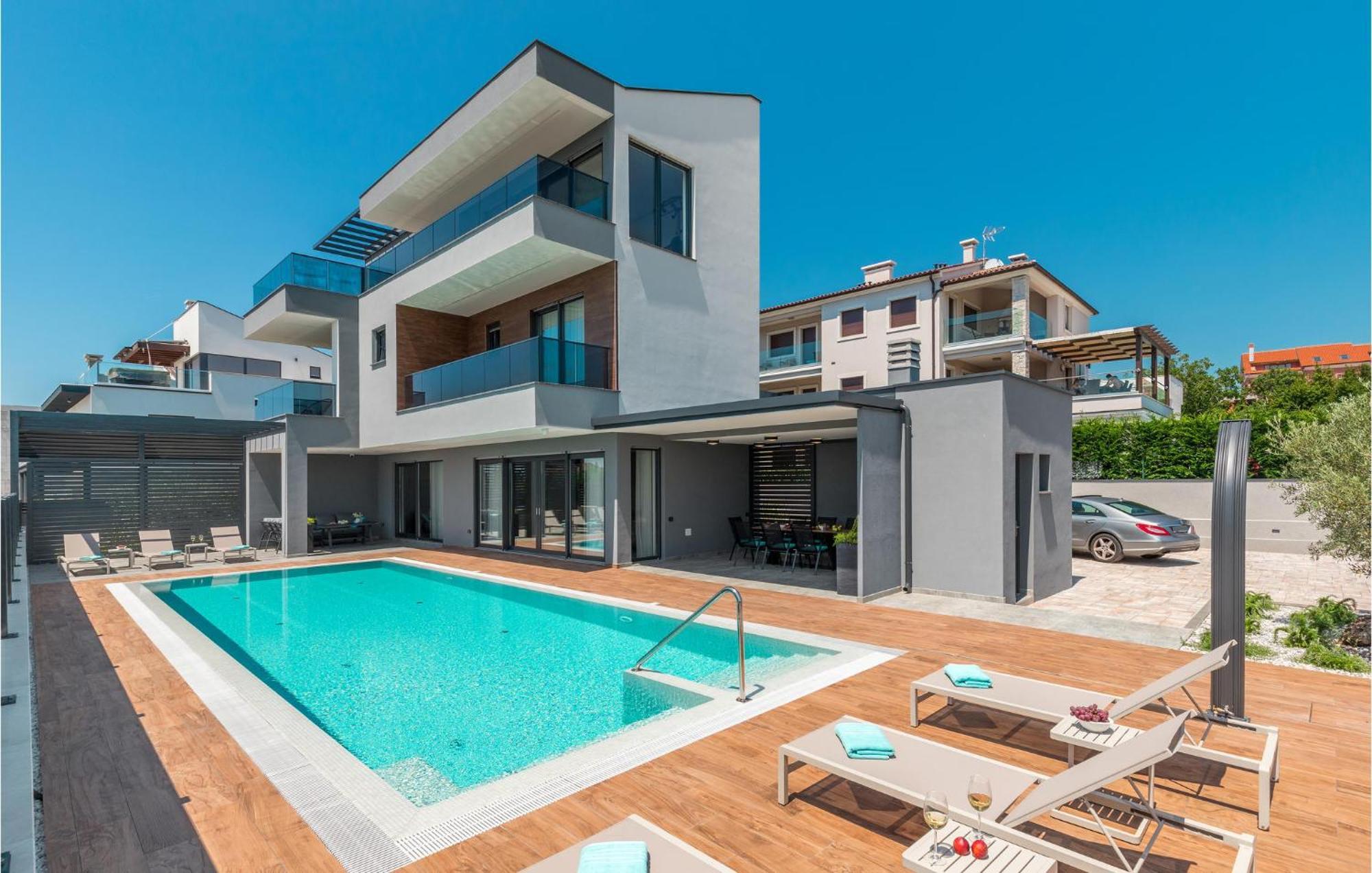 In With House Sea View Ferienhaus *